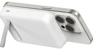 Belkin BOOSTCHARGE PRO Magnetic Wireless Power Bank with Qi2 15W 8K – White | BPD007BTWH